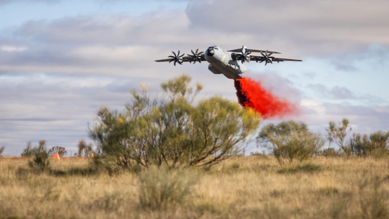Löschflugzeuge und Helikopter: Die fliegende Feuerwehr