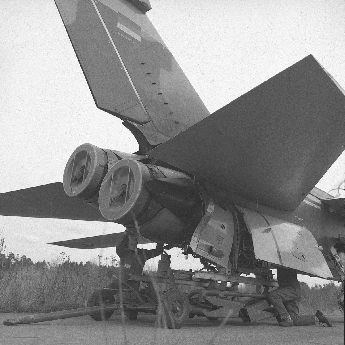 aeroreport_2_tornad_h_0002